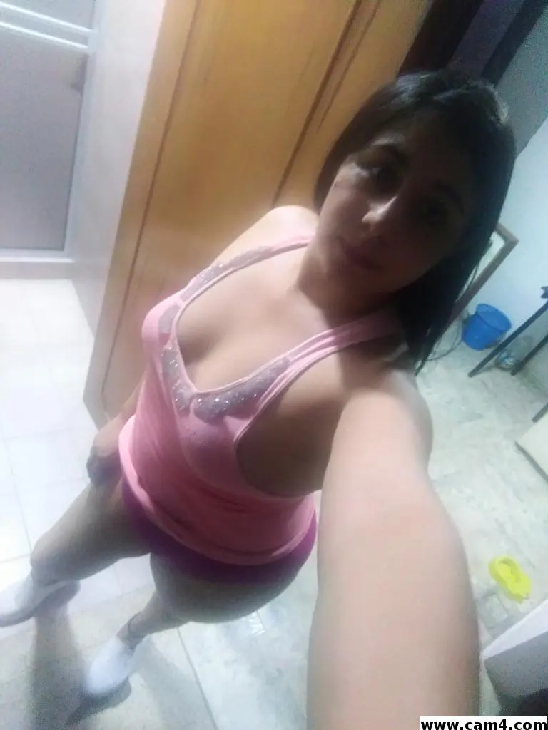 carlapehot image 0