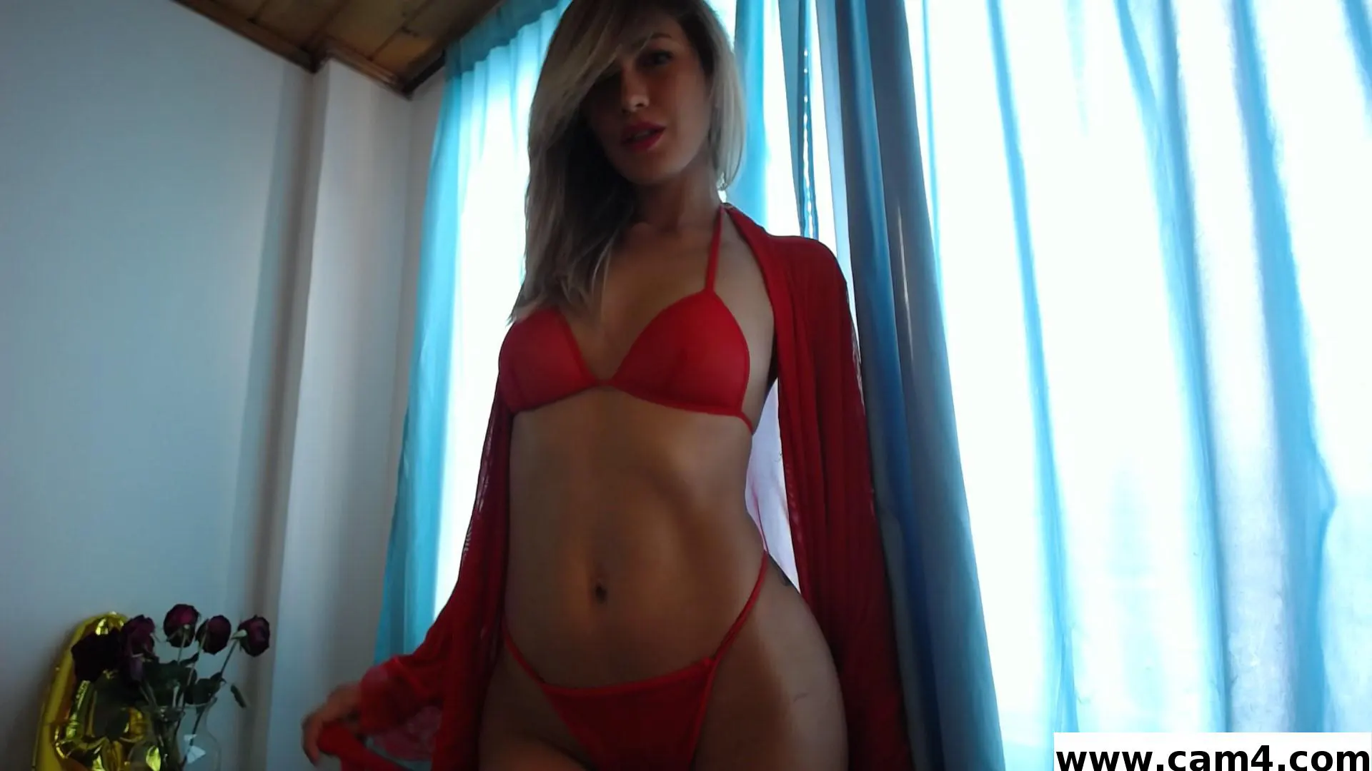 AvyRose image 0