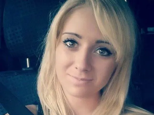 KimiLee image 0