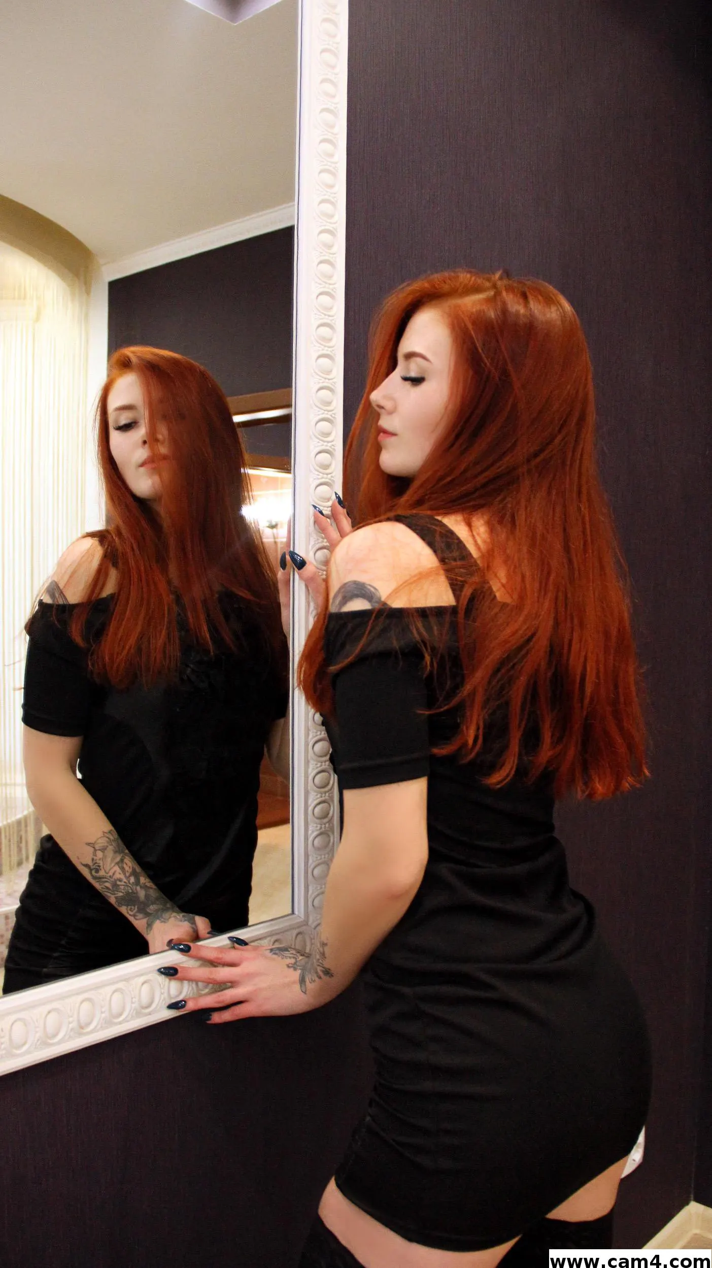 DivaMoon image 0