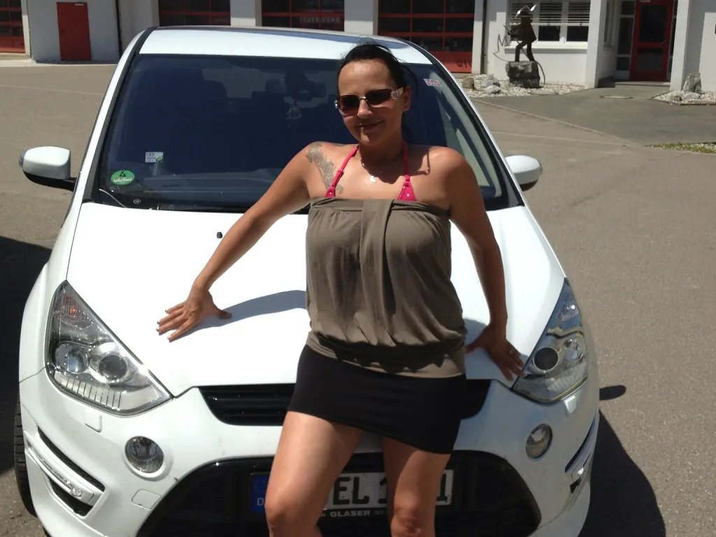 brandygirl image 0