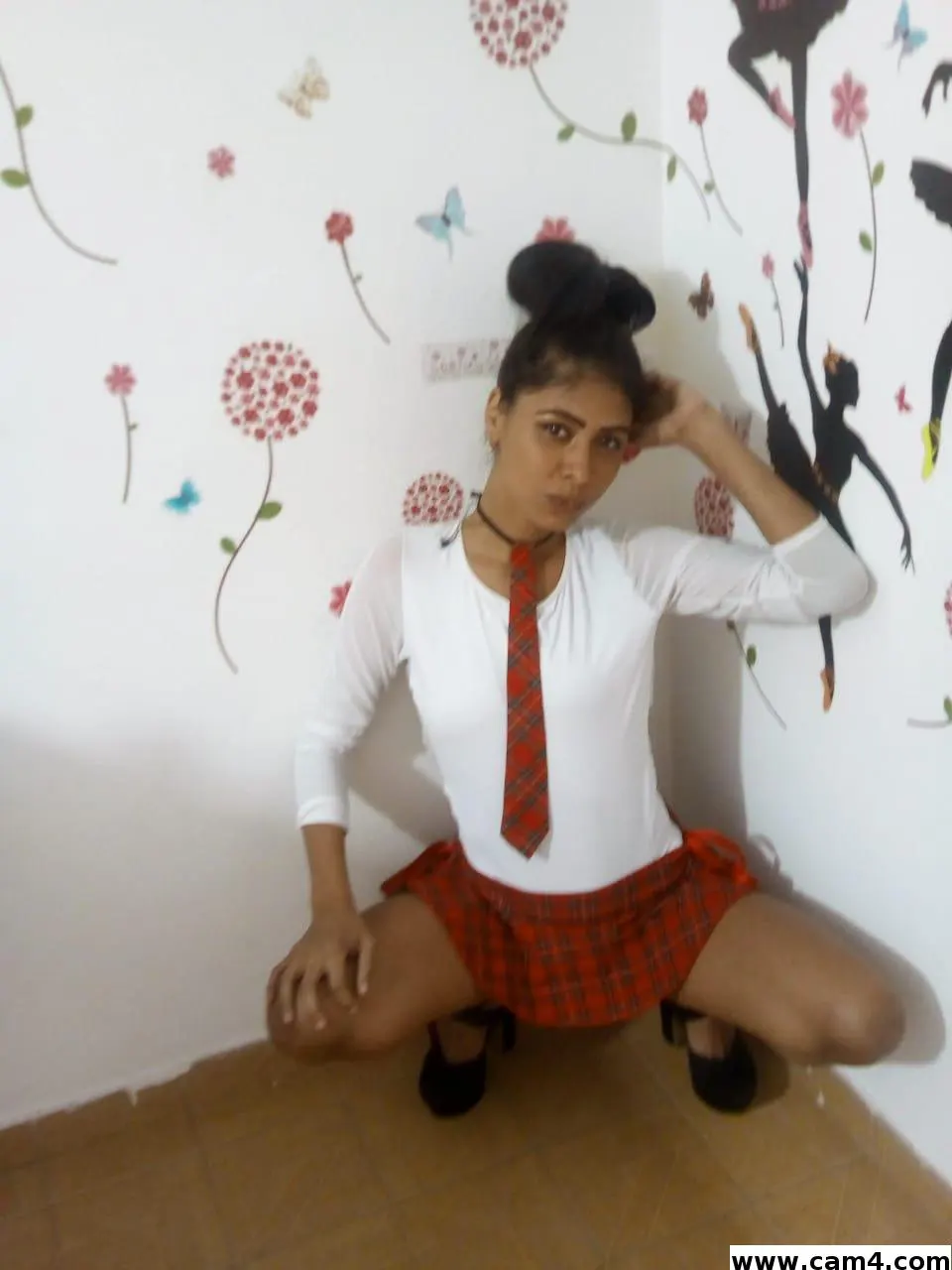 pretty42 image 0
