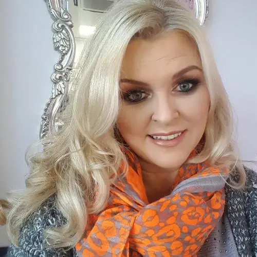 blondetanix image 0