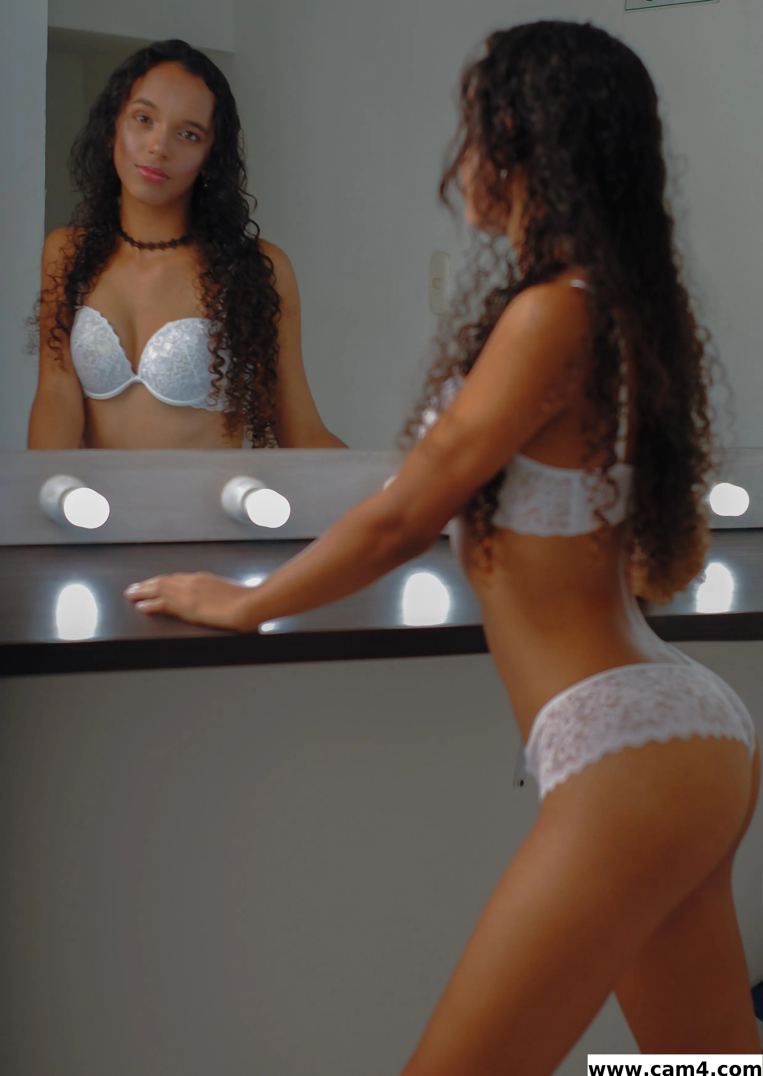 lilith_996 image 0