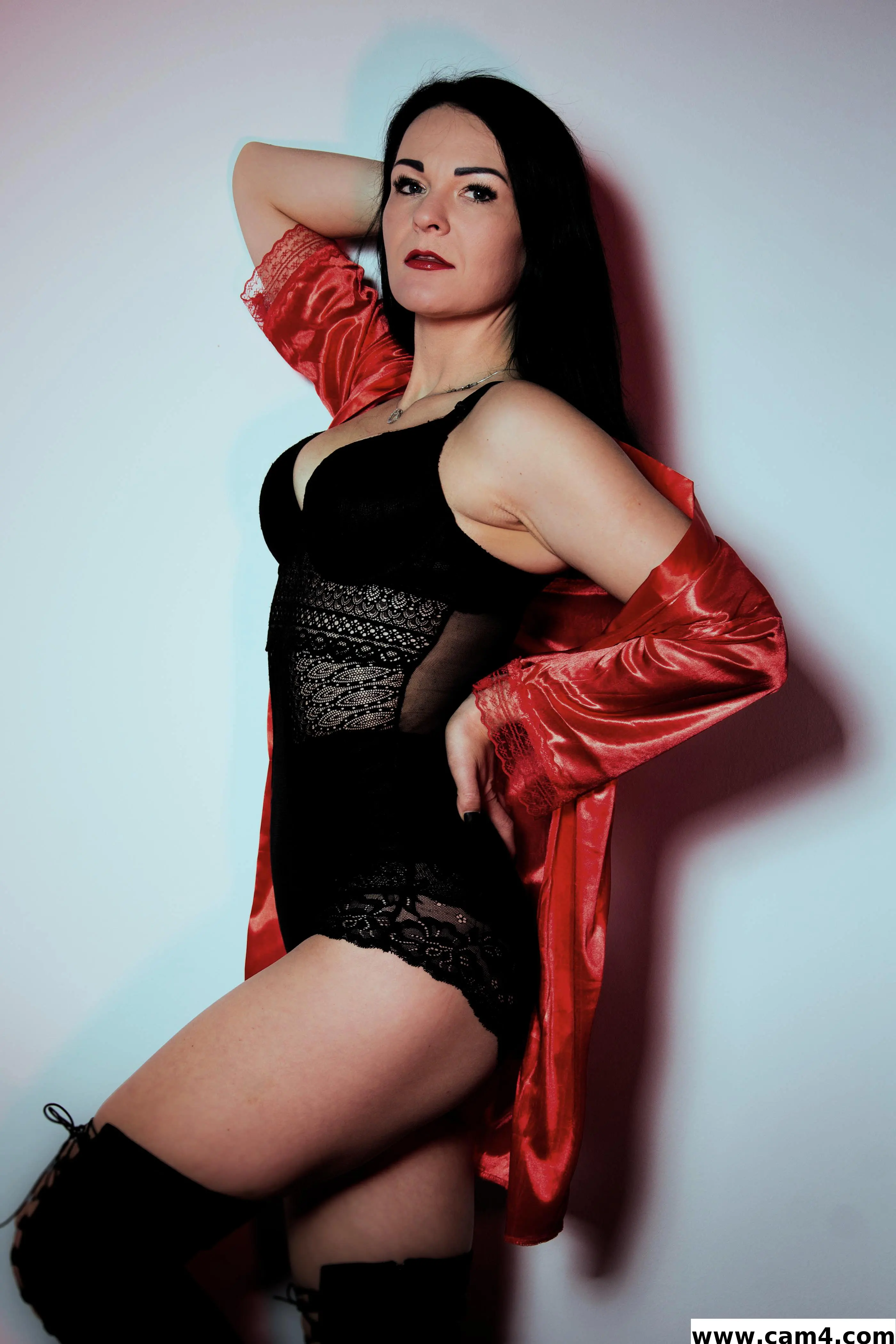 kendall_xxx image 0