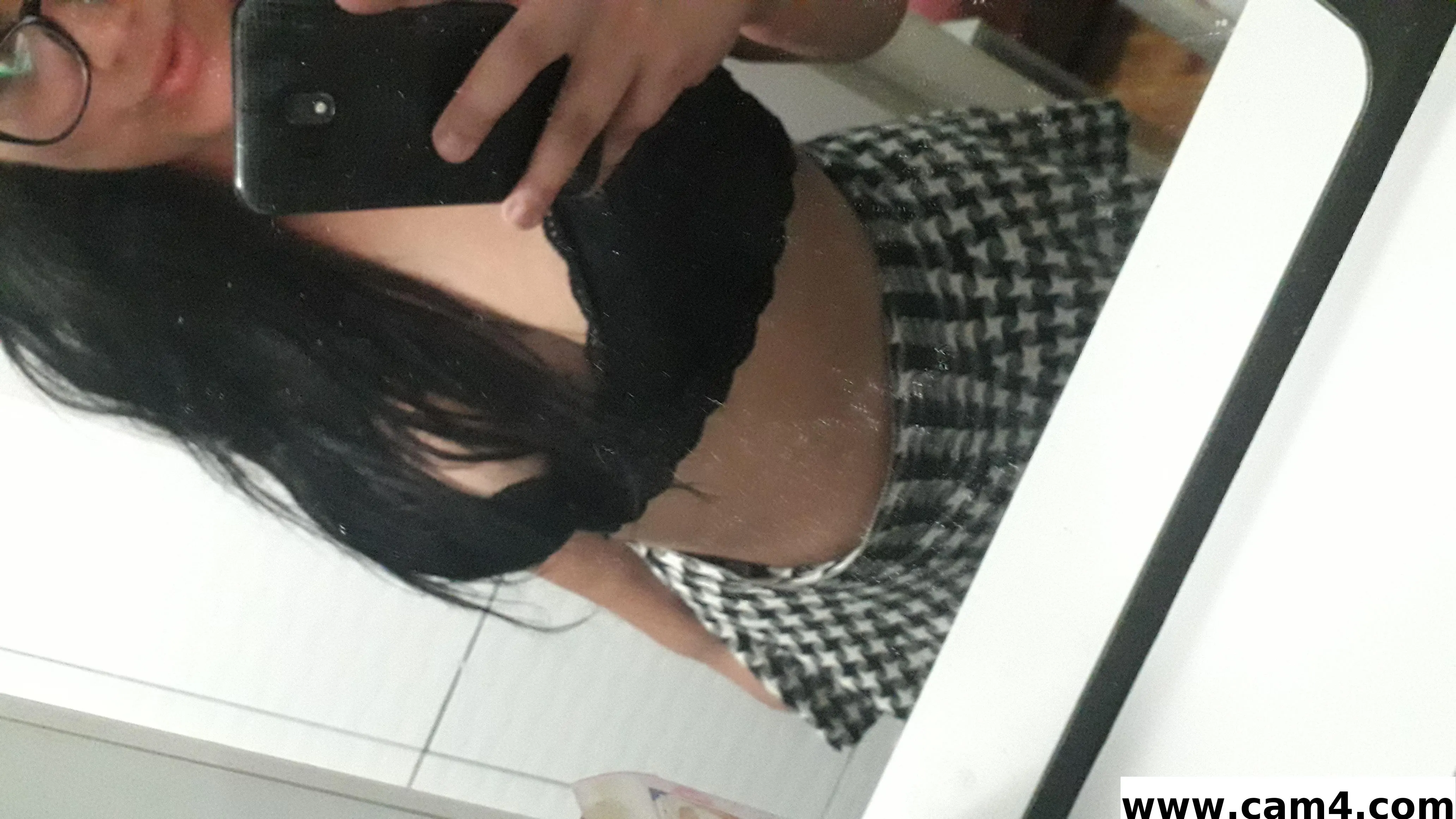 Danielanew image 0
