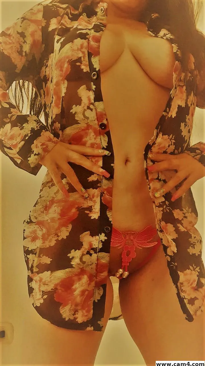 soffi_ruiz image 0