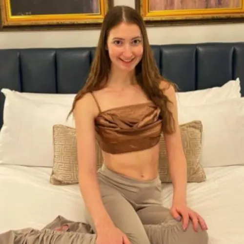 ballerinaa image 0