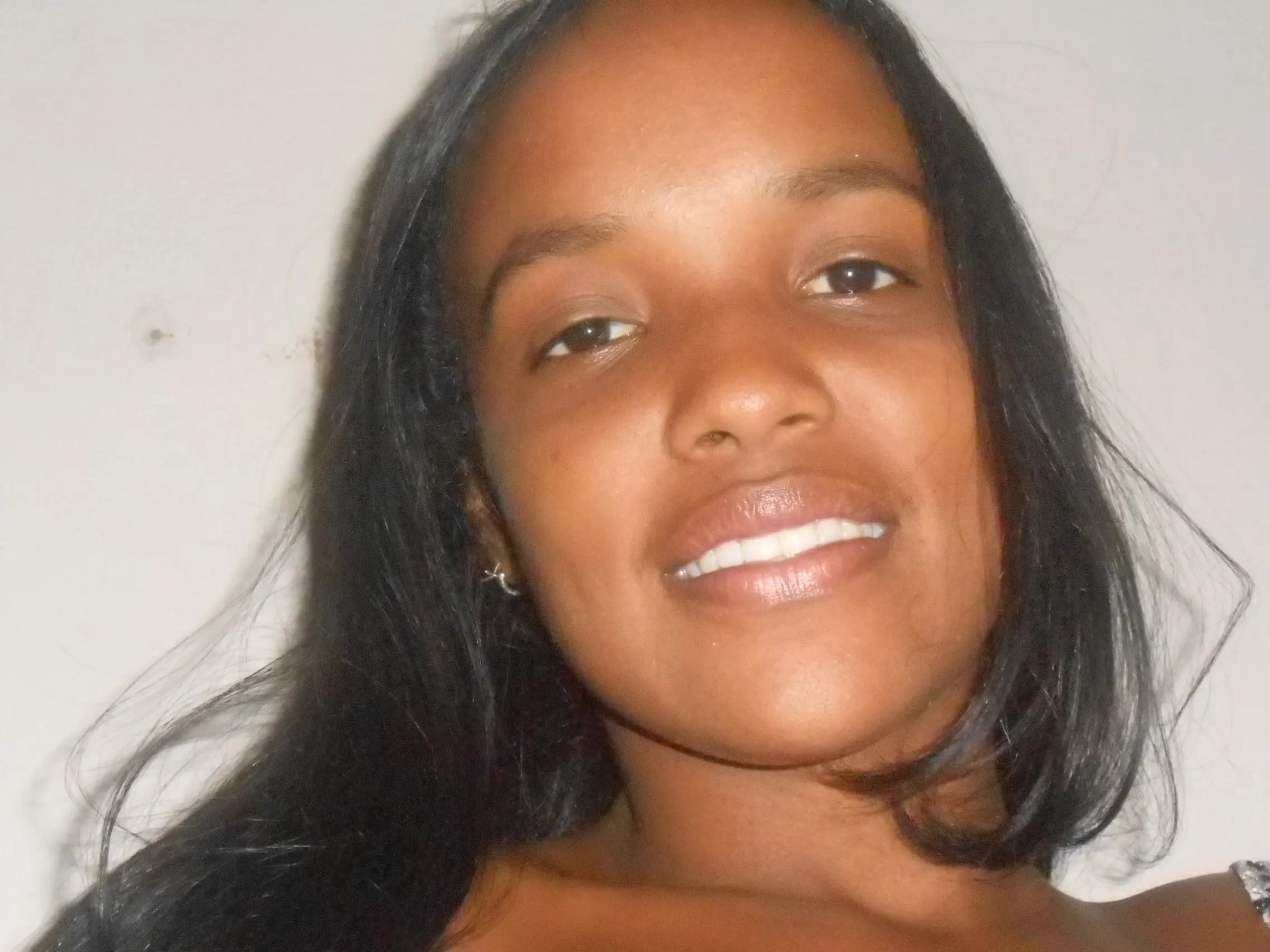 Luciana image 0