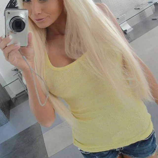 Blue_eyes image 0