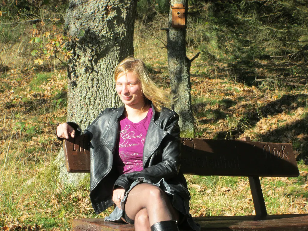 KissMaria image 0