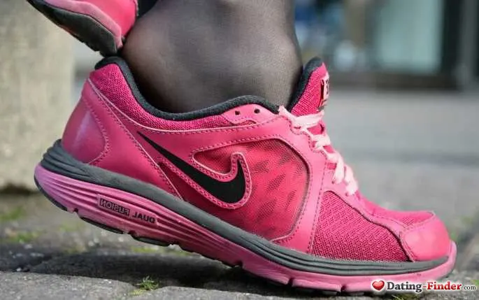 Sneaker.Girl image 0