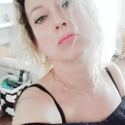 blondibea image 0