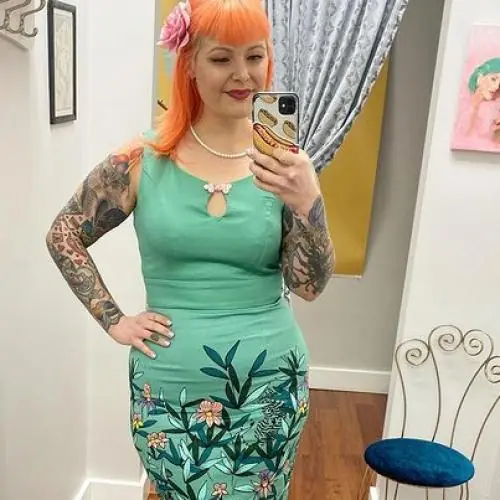 sexyorange1 image 0