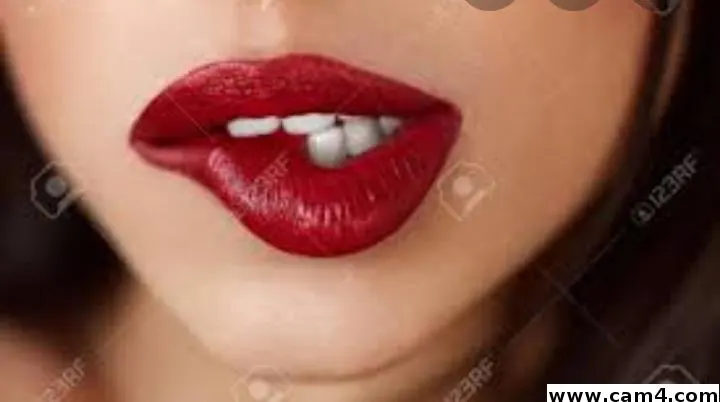 sexylady100 image 0