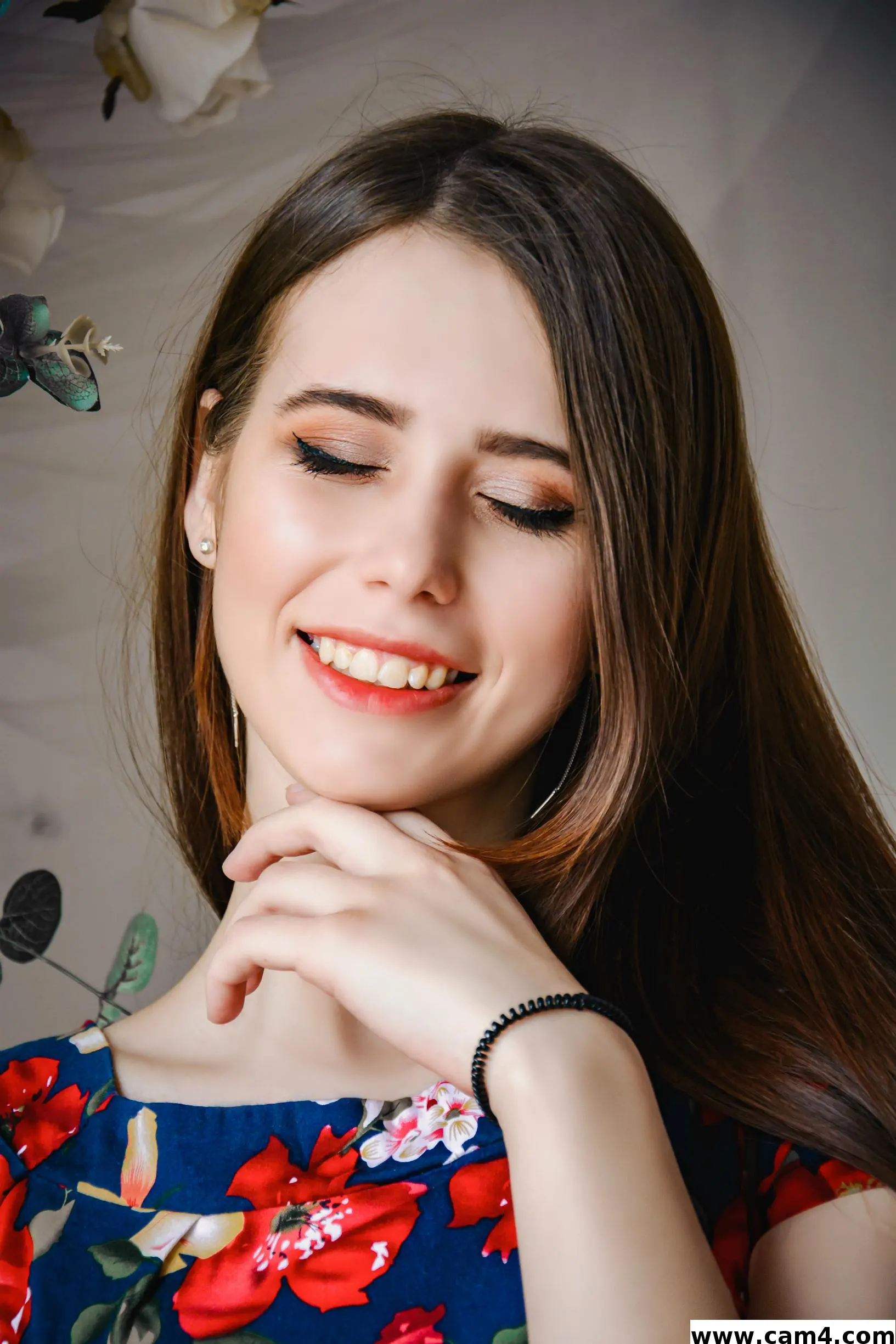 MilaMoonn image 0