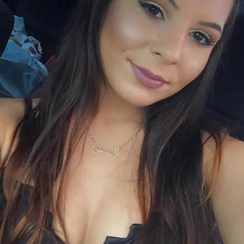 claudia19 image 0