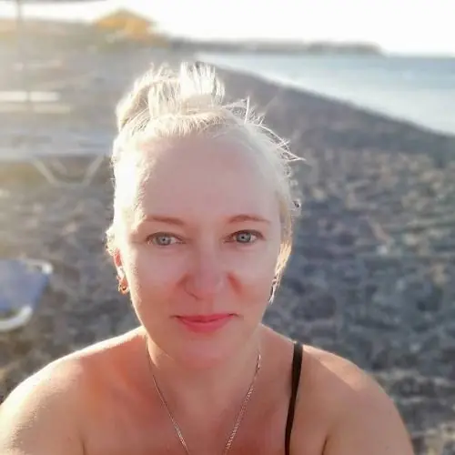 blondejenny image 0