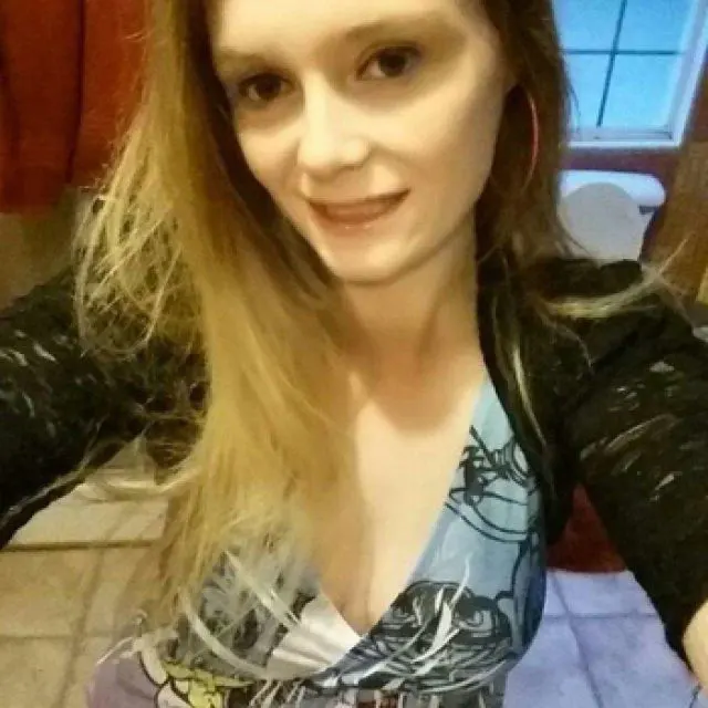 Roswitha8 image 0