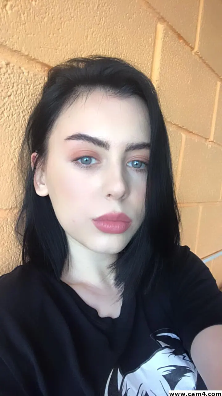 MikaXX1 image 0