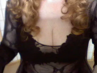 nicki93 image 0